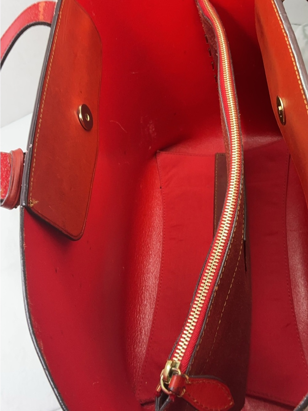 Dooney & Bourke Orange Leather tote bag. - Picture 10 of 13